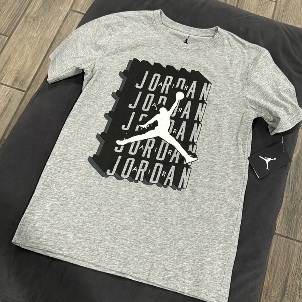 🩶Jordan Graphic Print Relaxed Fit Crew-Neck T-shirt